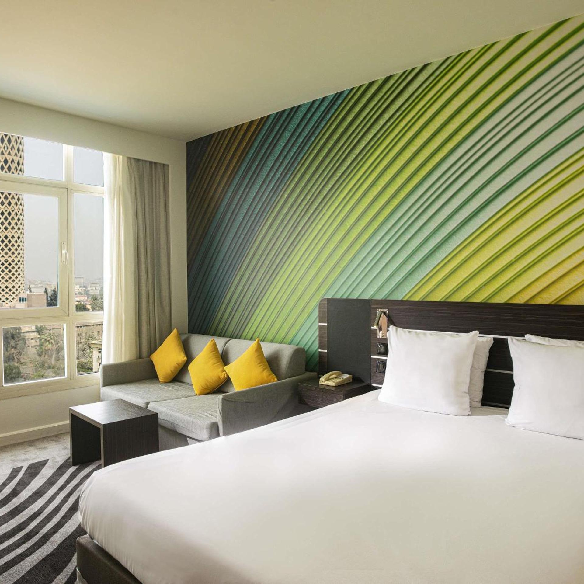 Superior, Double Bed, City Side