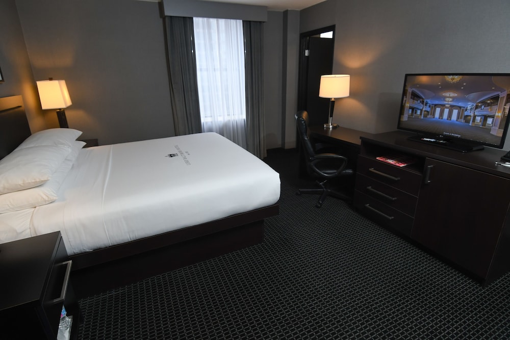 Lord Baltimore Hotel 14/65