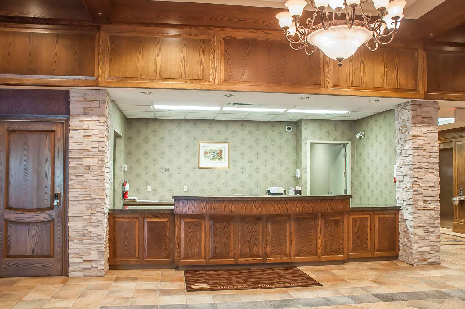 Comfort Inn Lundy's Lane 7/40