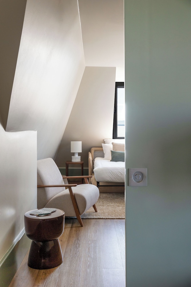 Hotel Real Nyon 25/53
