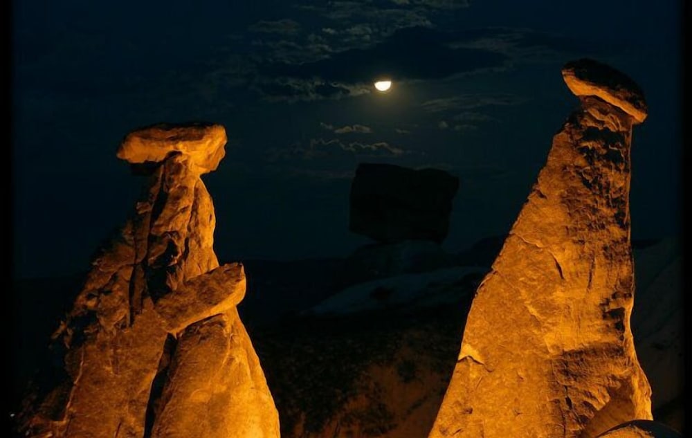 Pome Granate Cave Hotel 17/20