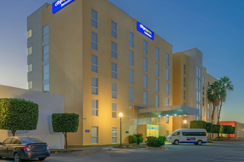 City Express by Marriott Culiacan 54/55