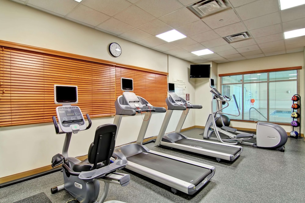 Hilton Garden Inn Ottawa Airport 41/86