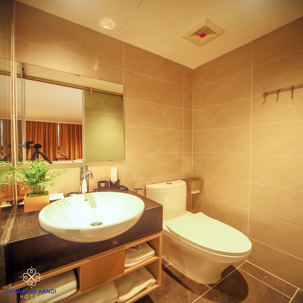 L Amant de Hanoi Hotel 41/42