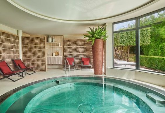 Grand Barrail Chateau Resort & Spa 6/30