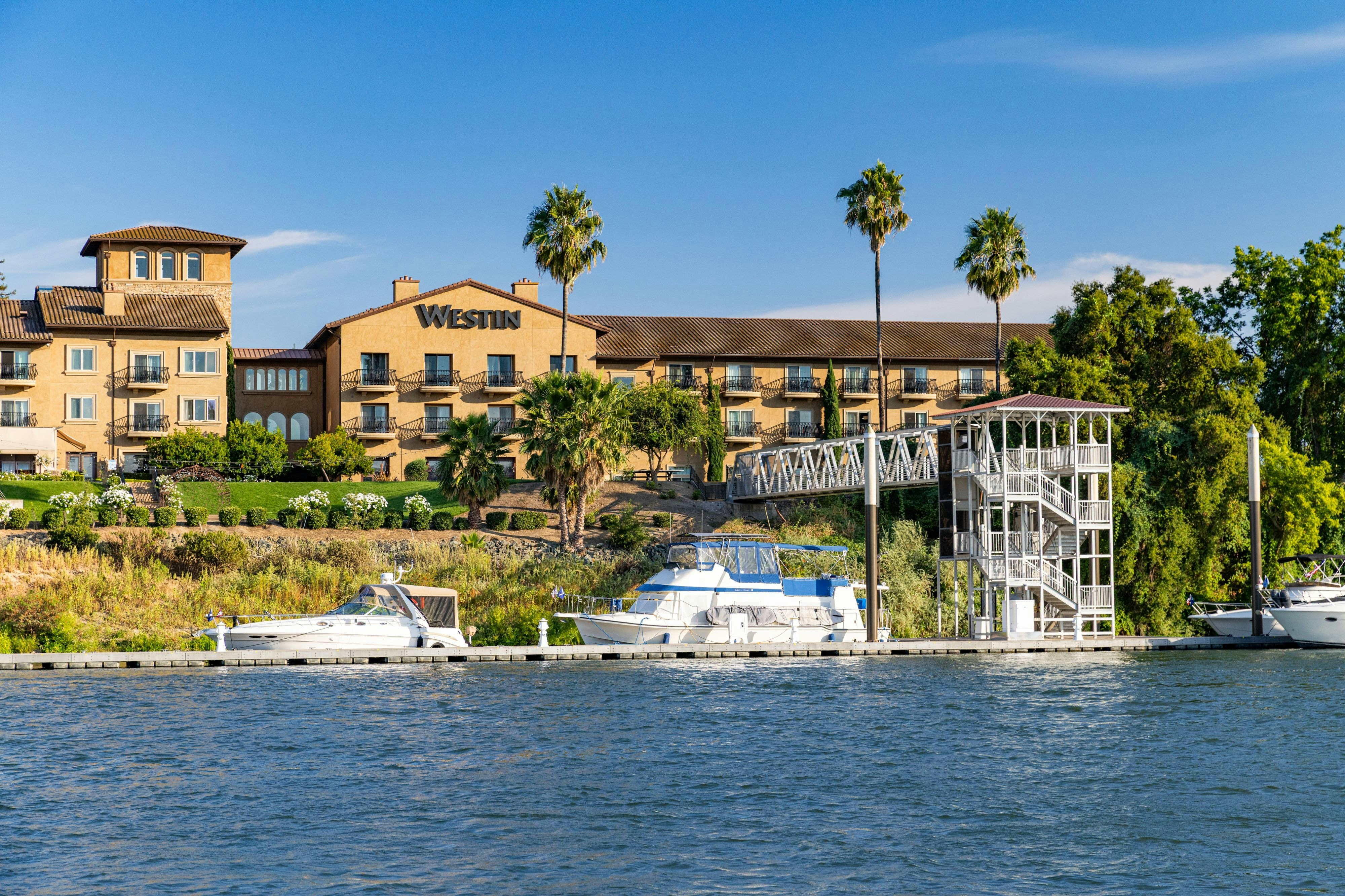 The Westin Sacramento Riverfront Hotel & Spa 10/15