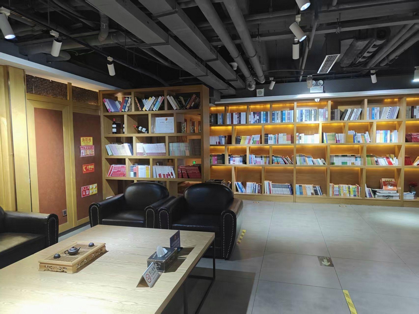 James Joyce Coffetel (Beijing Government Xinqiao Street) 30/37