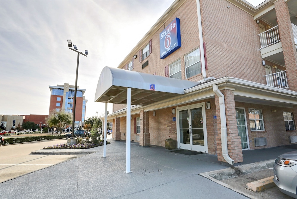 Studio6 Plano, TX - Dallas - Plano Medical Center 55/60
