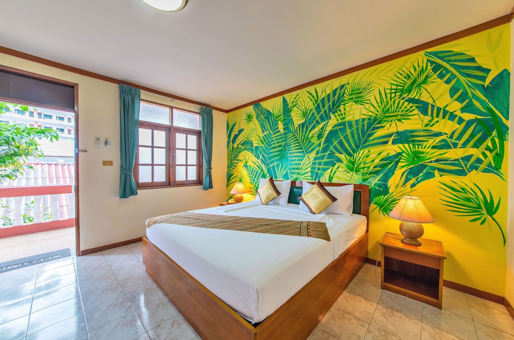 Panda Hotel Patong Beach 7/17