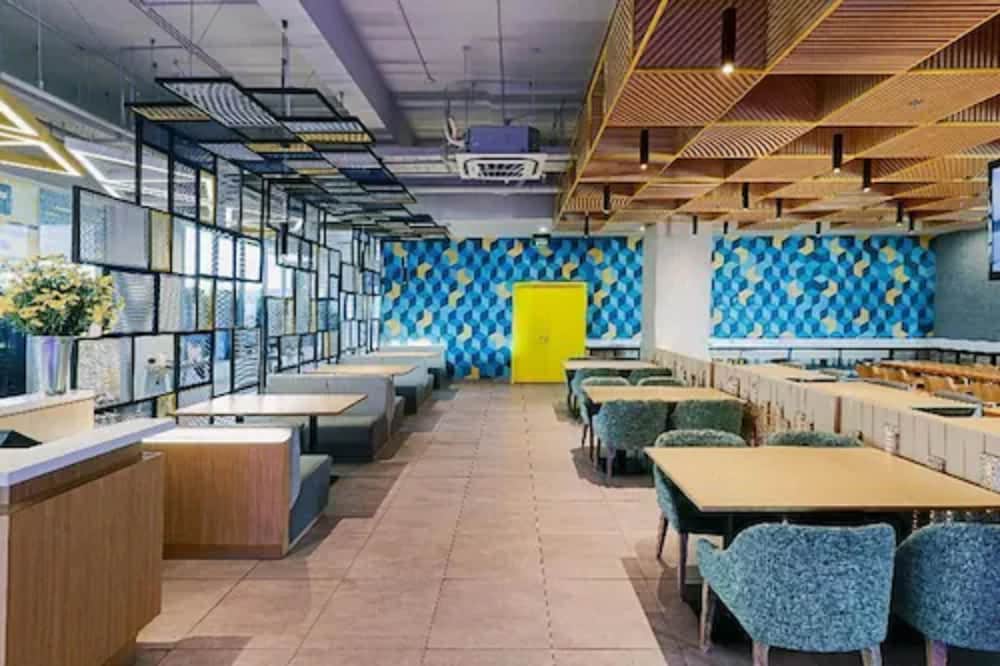 Yello Hotel Paskal Bandung 26/41
