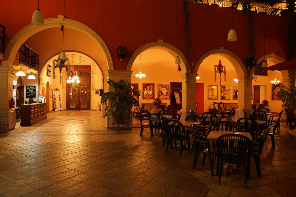 Doralba Inn Merida Ex Dolores Alba Merida 63/67