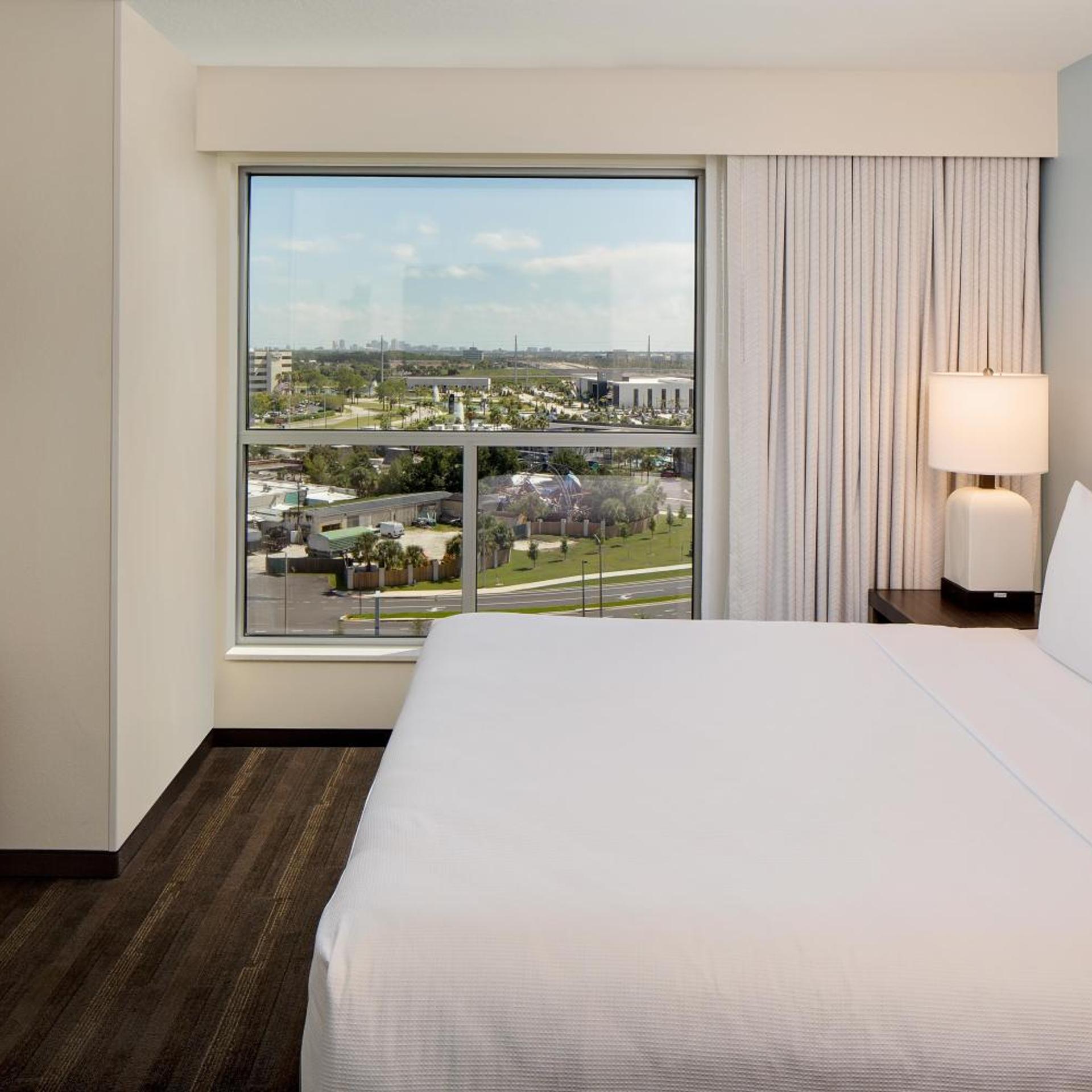Specialty, Family, Suite, King Bed, Bunk Beds, Sofa