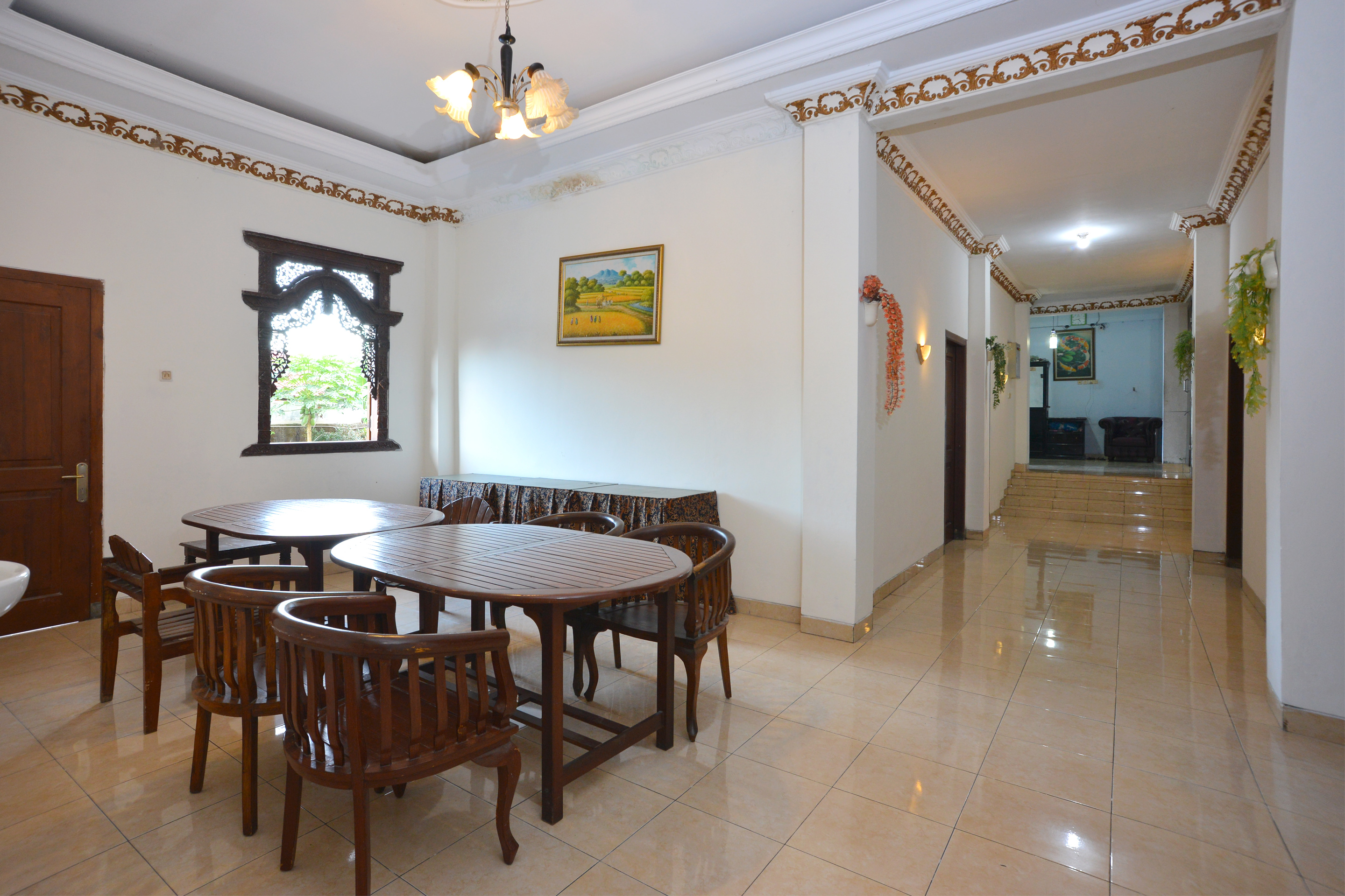 OYO 586 Hotel Wijaya 56/72