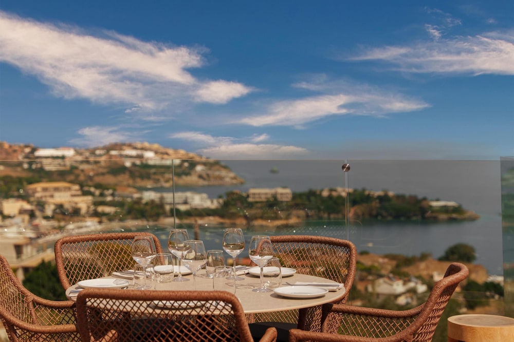 Panorama Village Hotel 35/50