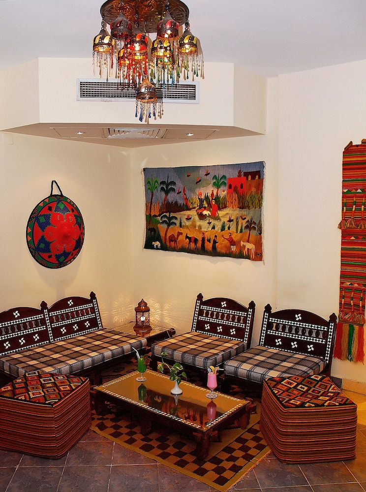 Naama Blue Hotel 30/50