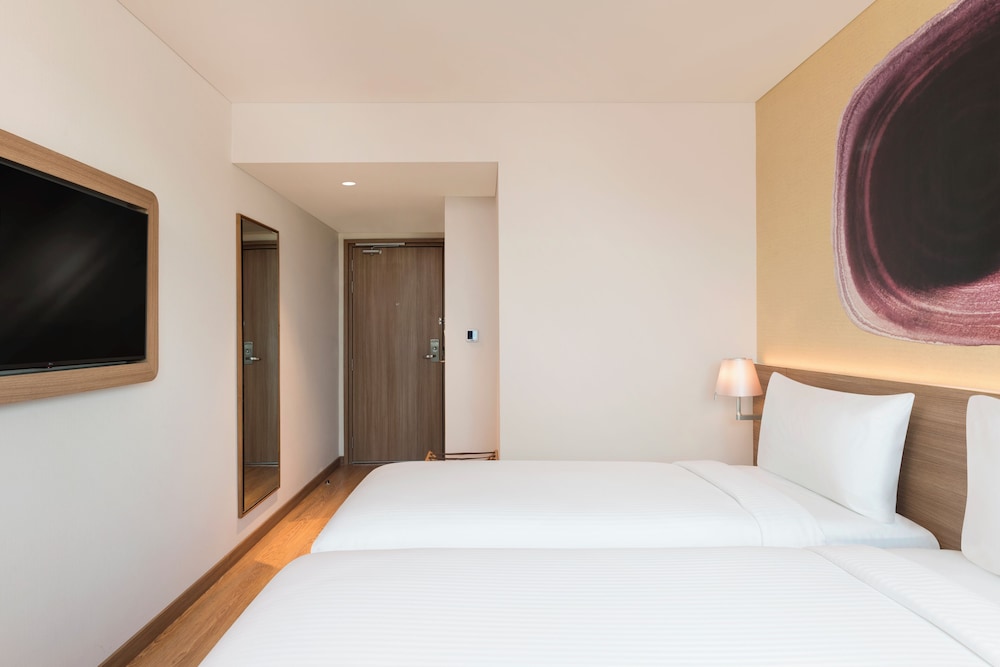 Superior, Twin Beds