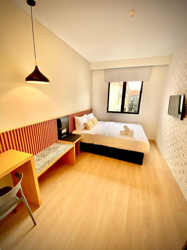 Mixx Hotel 20/50