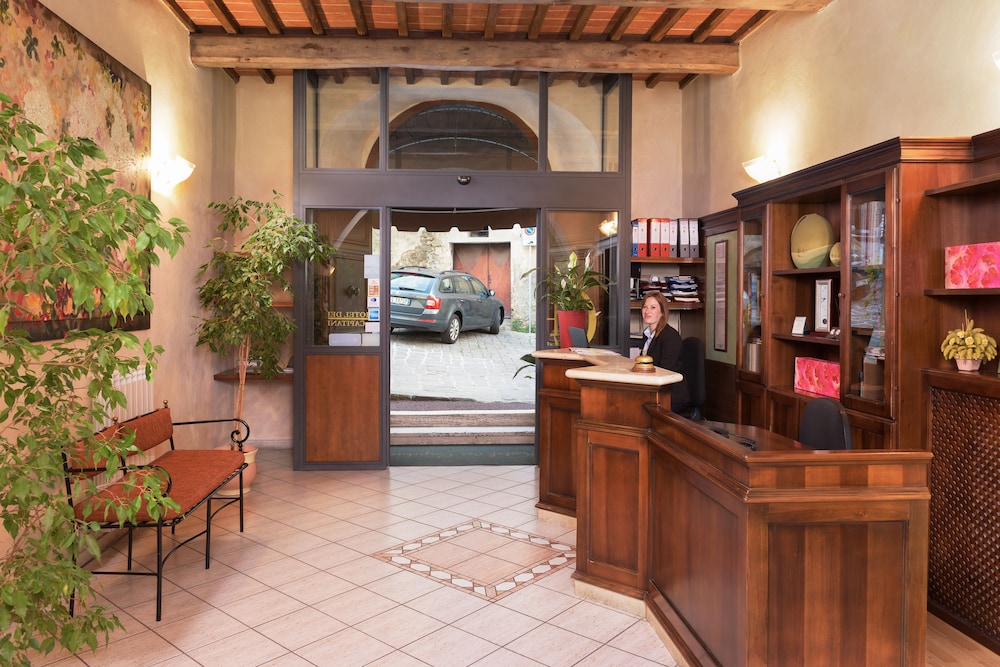 Hotel dei Capitani 14/65