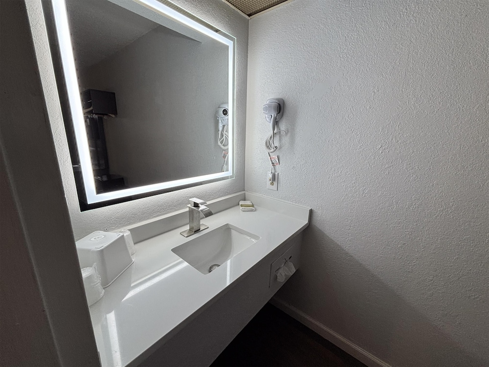 Motel6 Conway, SC 37/40