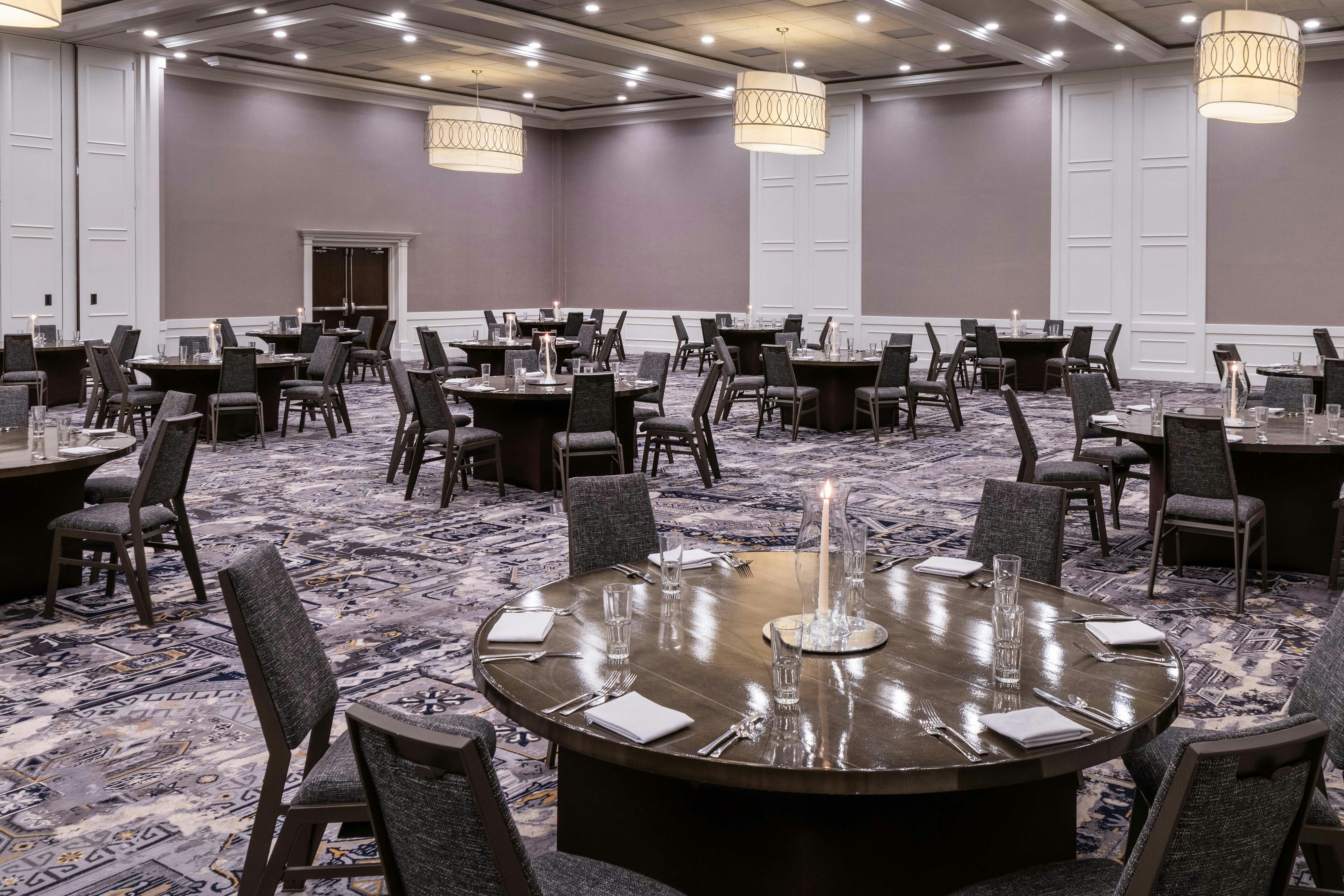 Sheraton Ann Arbor Hotel 46/65