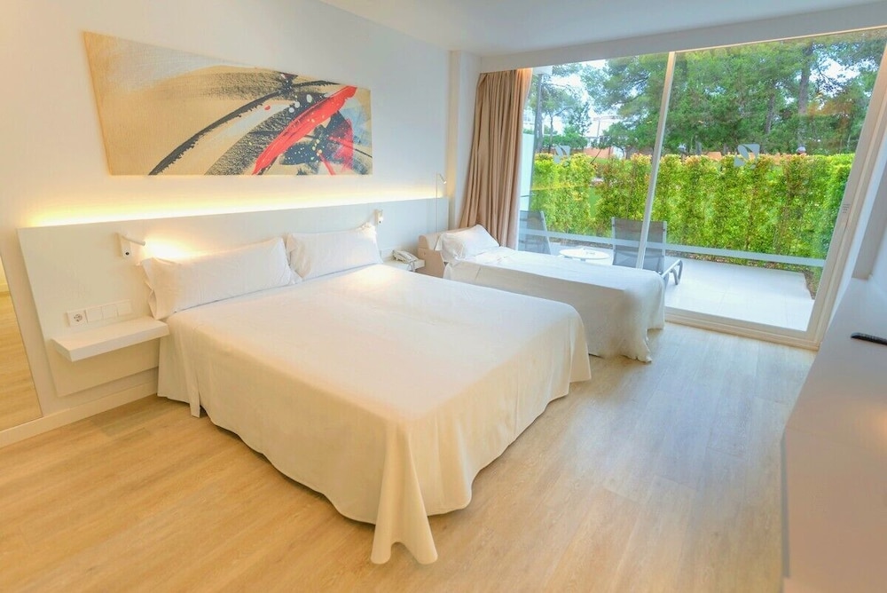ROOM, DOUBLE BED, GARDEN VIEW, TERRACE