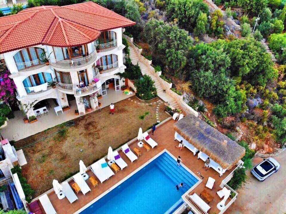 Marsala Hotel 59/64