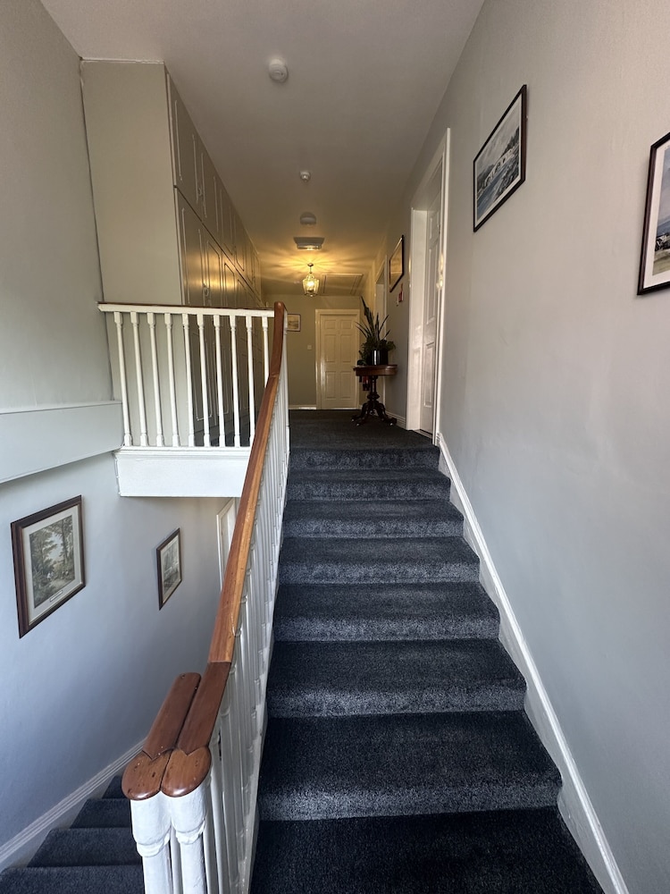 Long Quay House 23/50