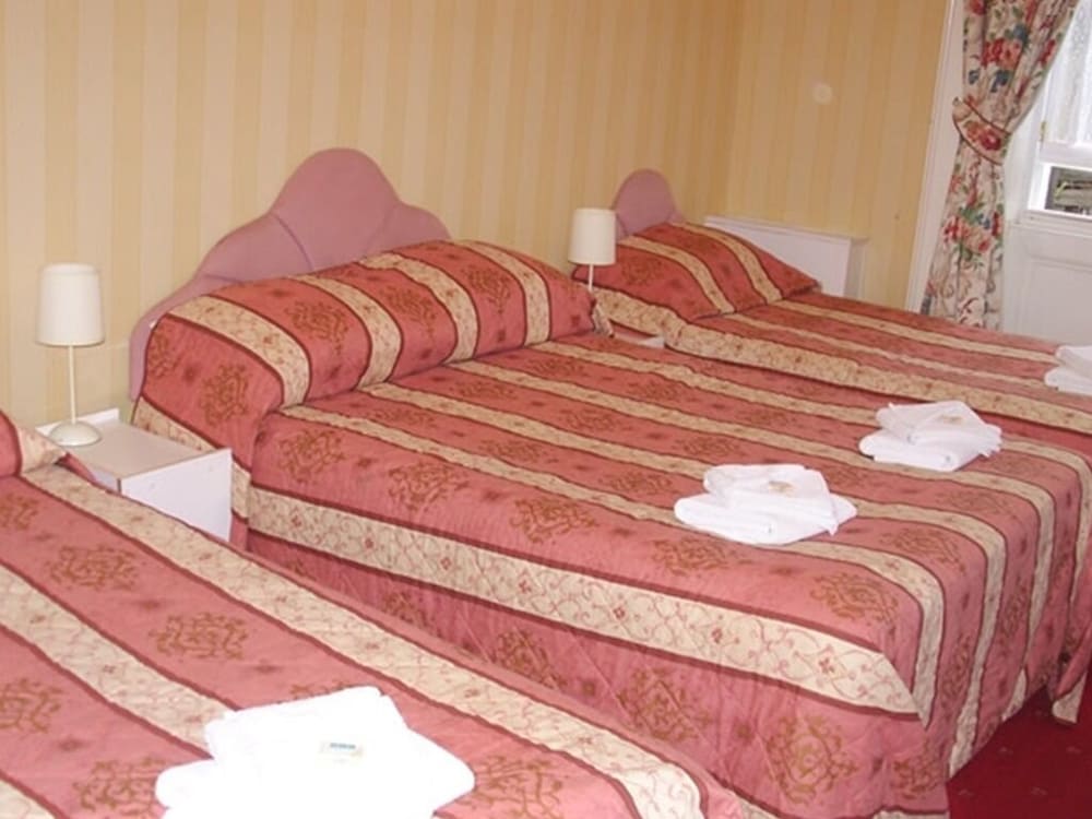 Menzies Guest House 19/27