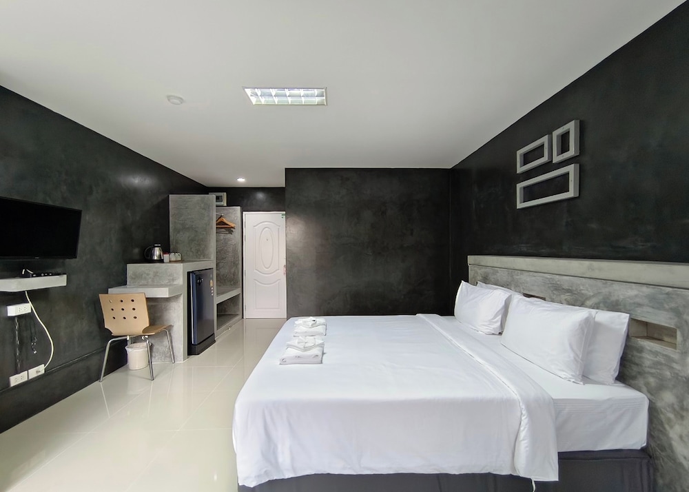 LOFT, DELUXE, TWIN BEDS