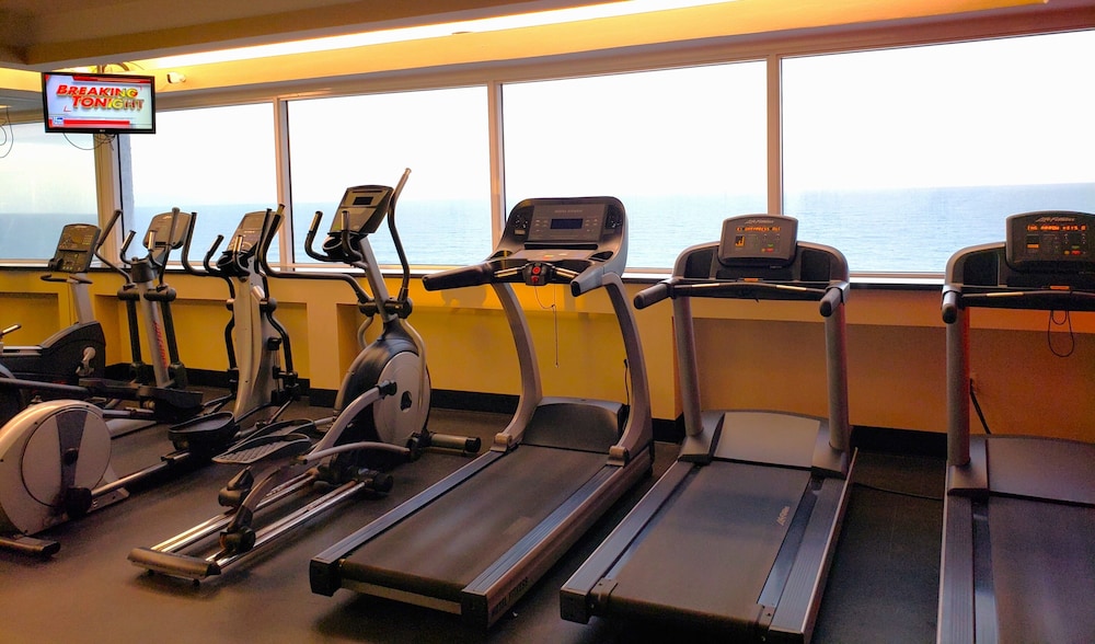 Radisson Suite Hotel Oceanfront 43/64