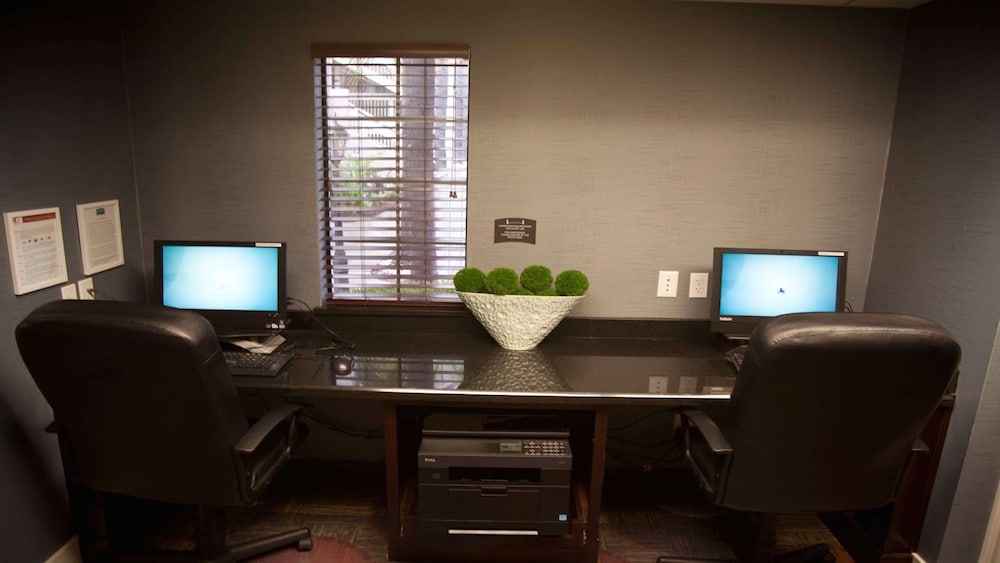 Sonesta ES Suites Chatsworth 46/53