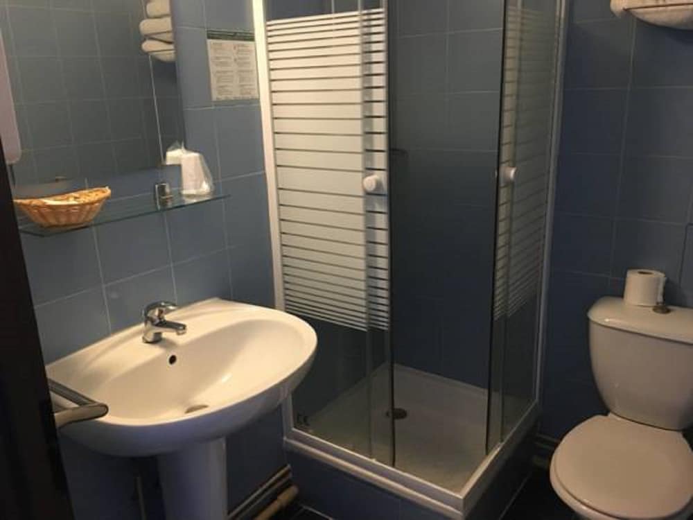 Green Park Hotel Paris 42/50