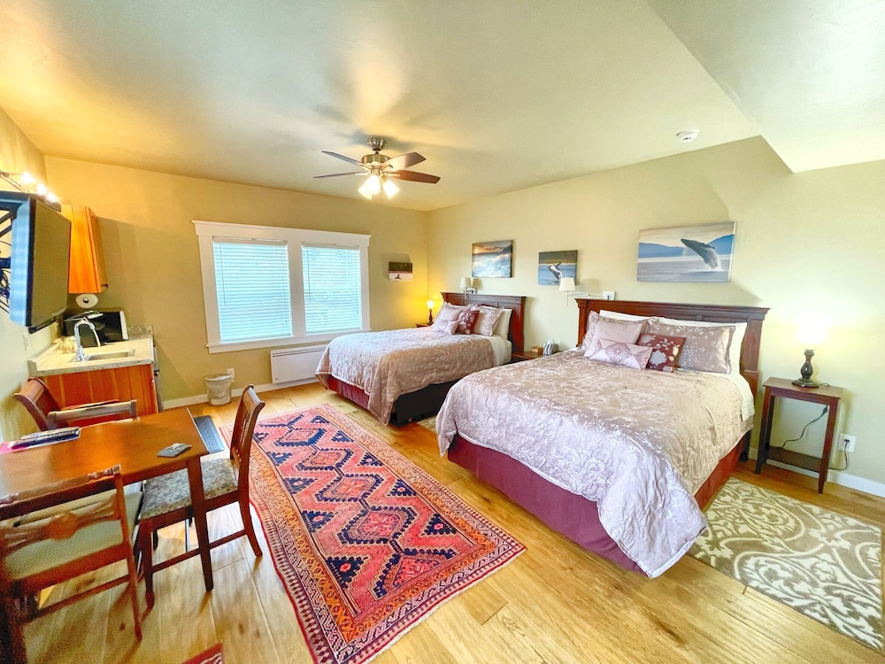 Friday Harbor Grand B&B 4/55