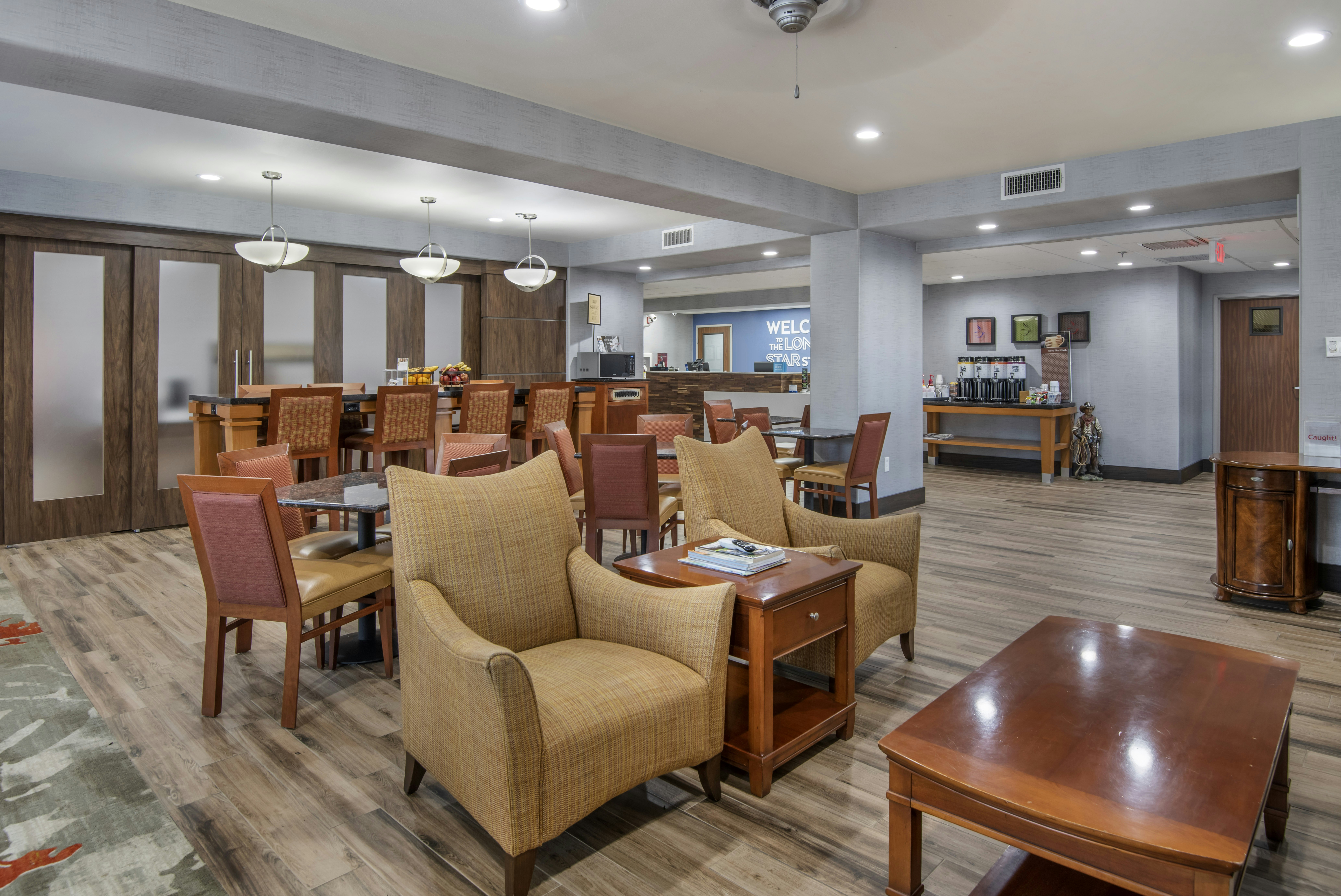 Hampton Inn Brownwood 26/42