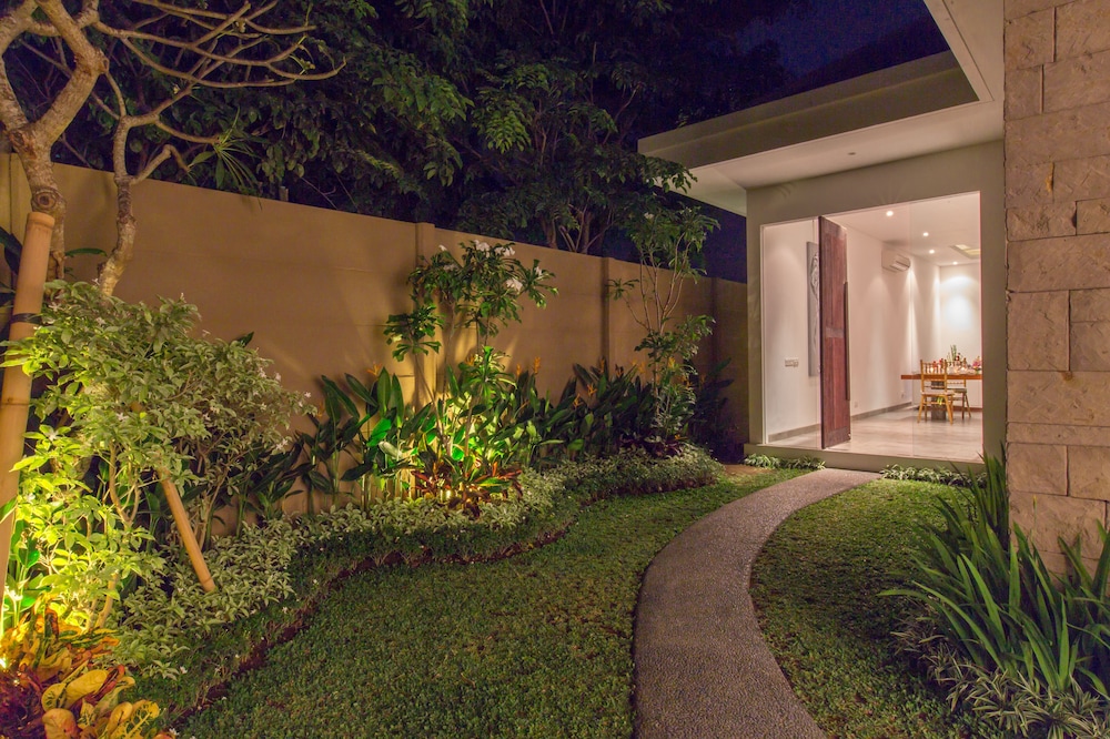Gajah Villas Bali By Nagisa Bali 67/70