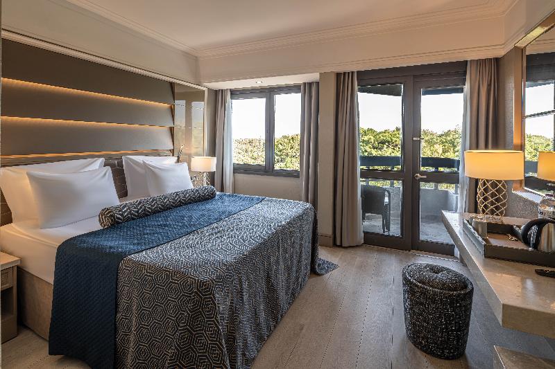 Room, Double Bed, Land View