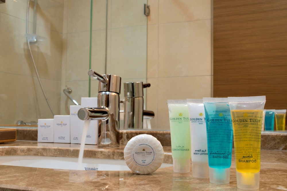 فندق جولدن توليب الدمام الكورنيش(Golden Tulip Dammam Corniche Hotel) 35/60
