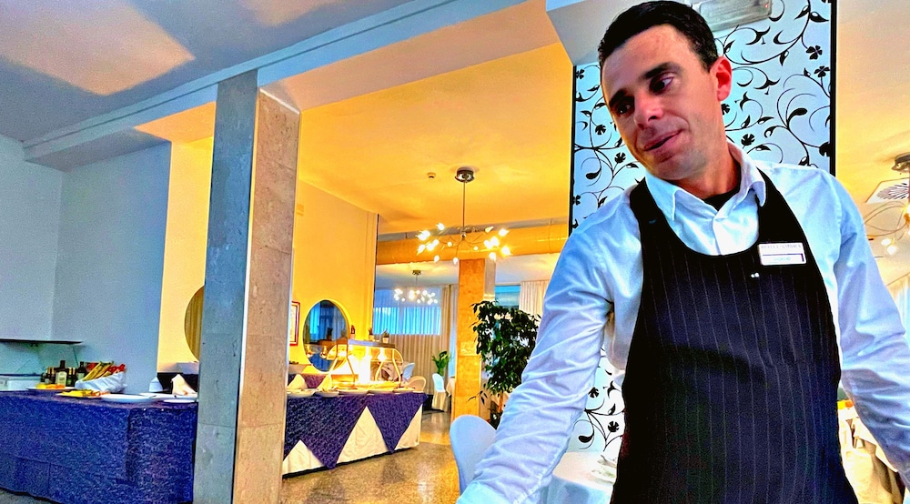 Hotel Ambra 7/47