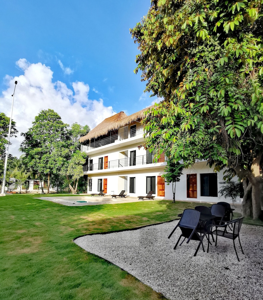 Hotel Makech Bacalar 25/35