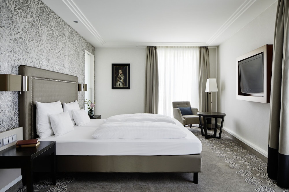 Hotel Maximilian S 21/70