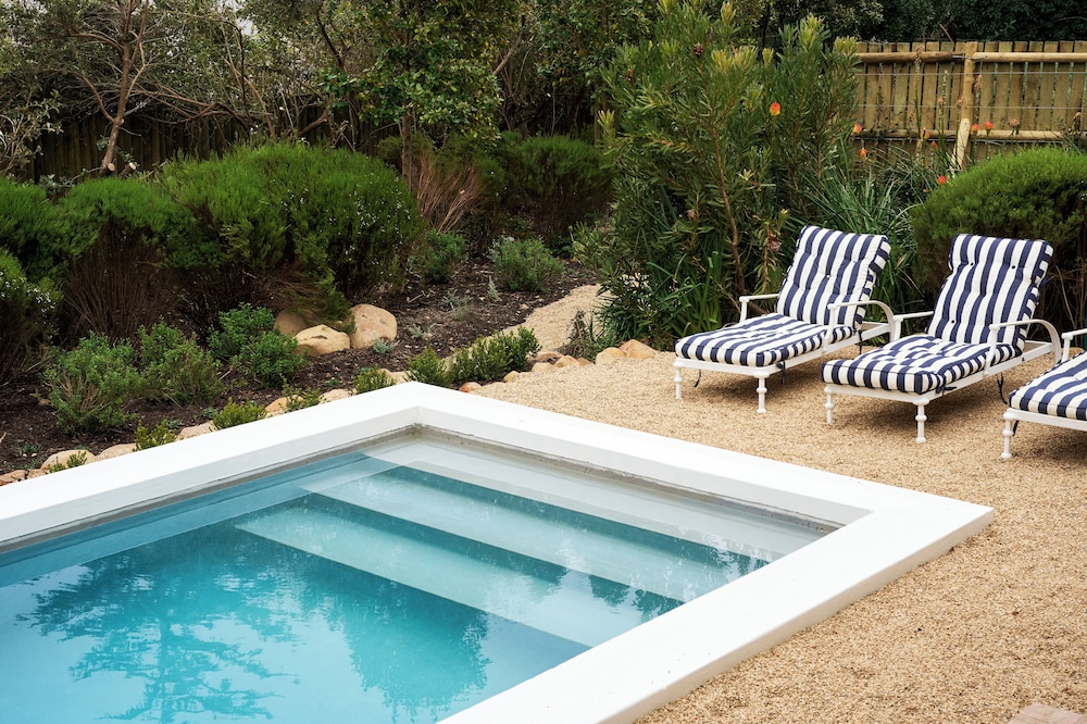 La Cotte Orchard Cottages 23/50