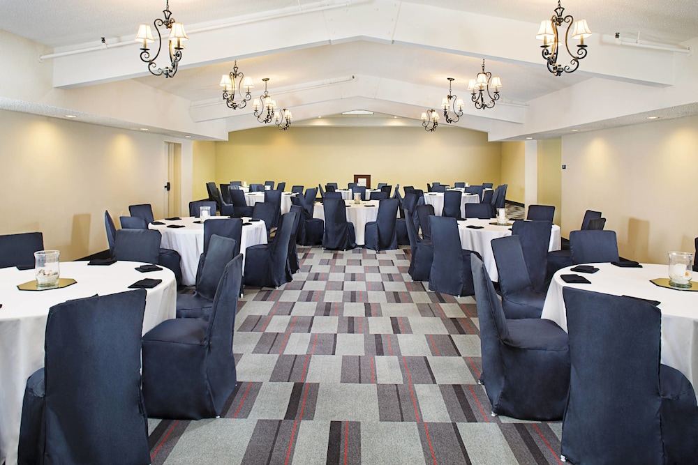 Four Points By Sheraton Destin Fort Walton Beach 40/50