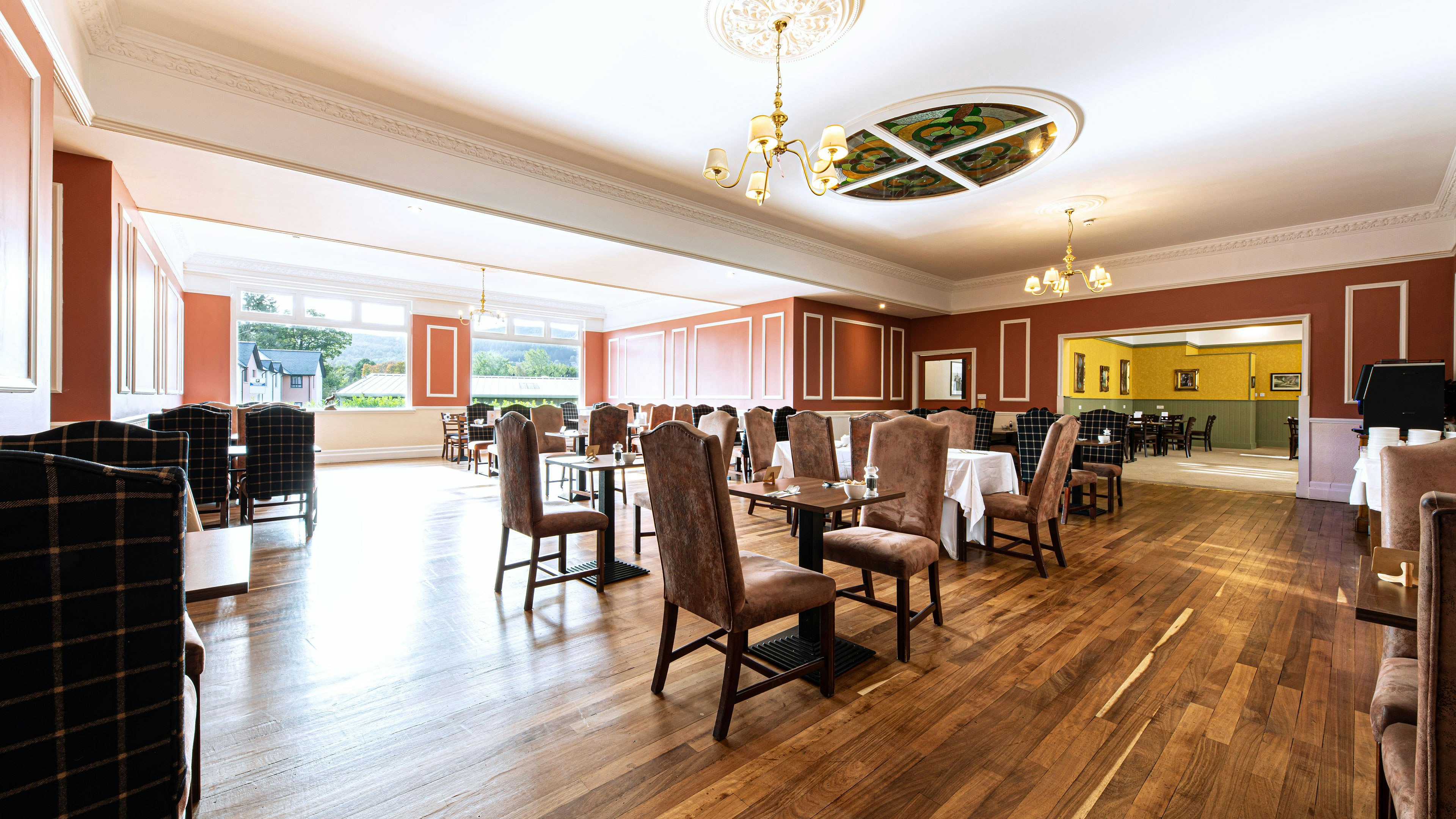 Scotlands Spa Hotel 76/95
