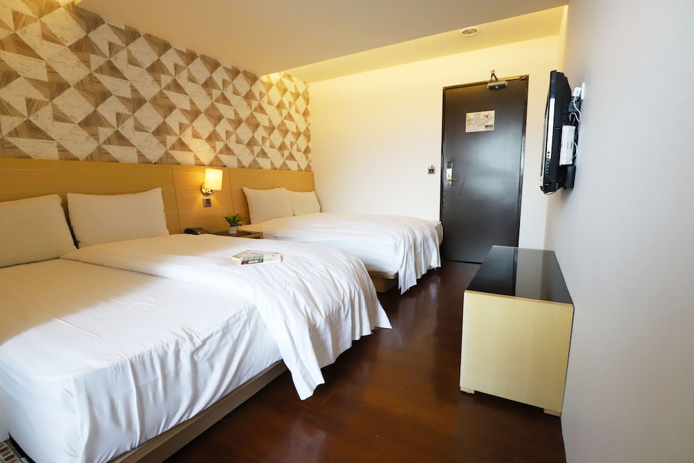 Dream 12 Hotel 34/71