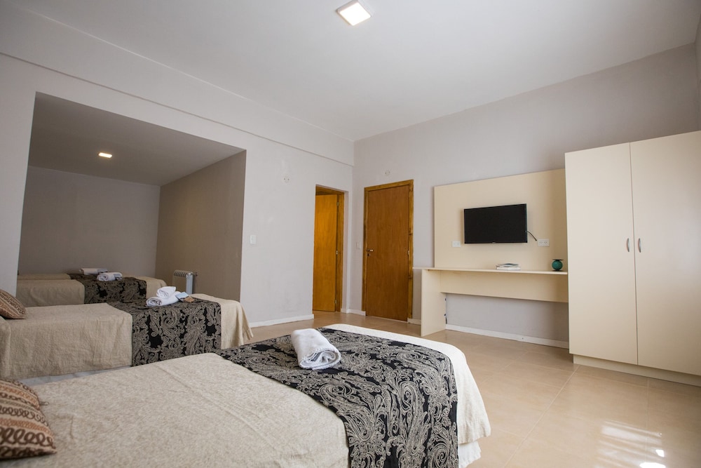 TIERRA GAUCHA HOSTEL 3 11/74