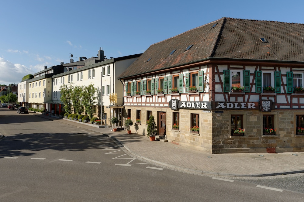 Hotel Adler Asperg 43/50