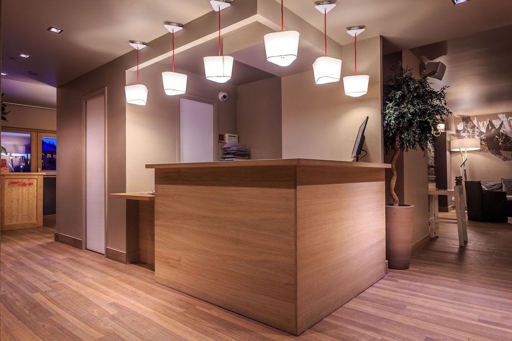 LE GRAND AIGLE HOTEL 5/50