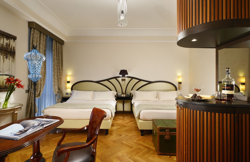 Grand Hotel Savoia Genova, Curio Collection by Hilton 21/73