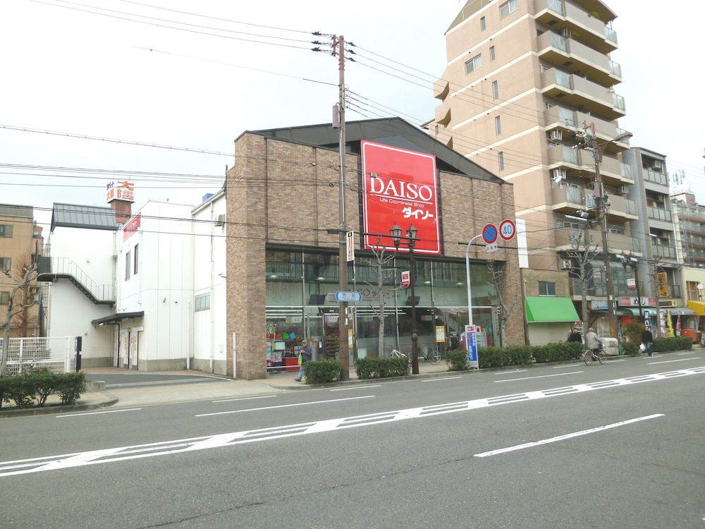 Shin-Imamiya Hotel 59/67