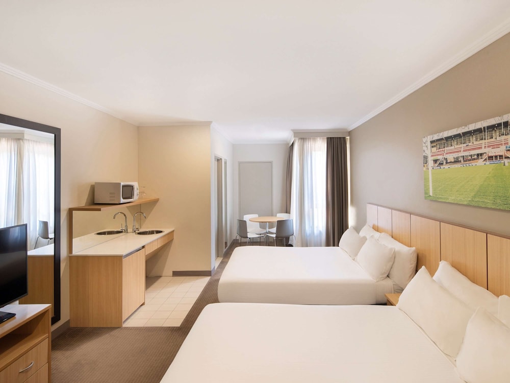 Mercure Sydney Manly Warringah 19/73